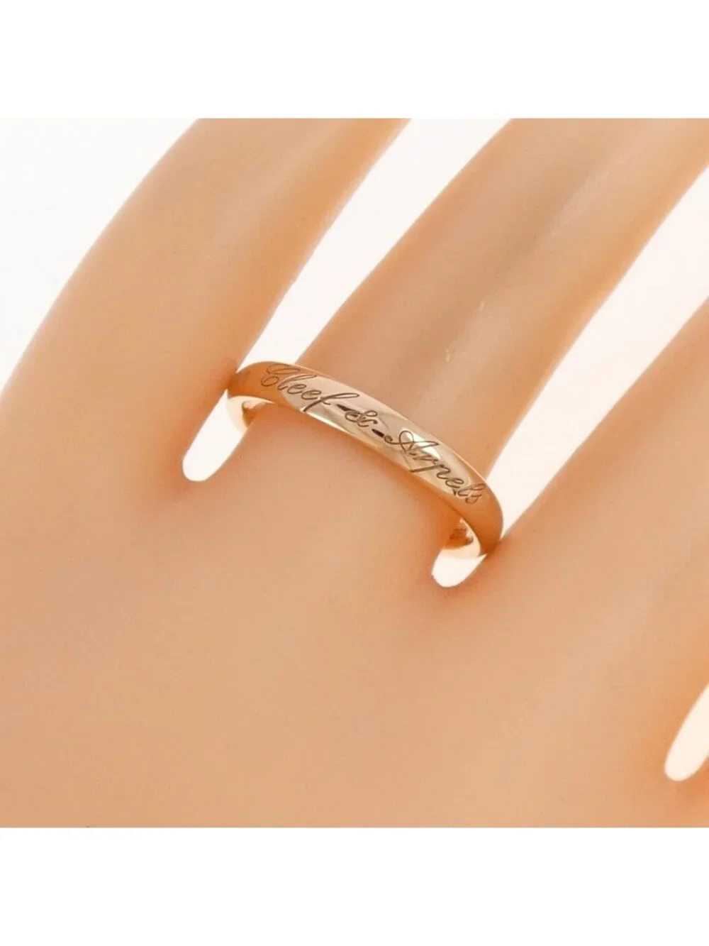 Van Cleef & Arpels brand van